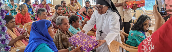 A Charitable Christmas under Ashakiranam Tree for Treatment Campaign