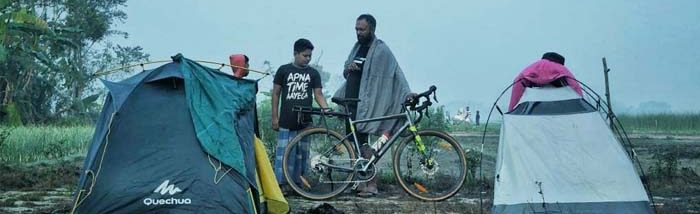 Church gives refuge to stranded cyclists