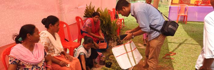 Farmer’s clubs stall drew attendants for organic products