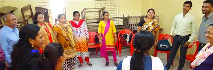Teaching teachers to promote health